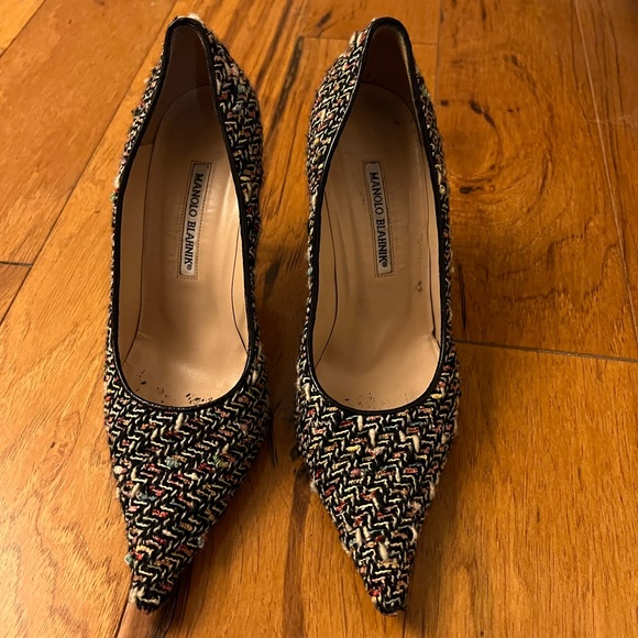 Manolo Blahnik Shoes - Manolo Blahnik tweed size 40 pumps. Used